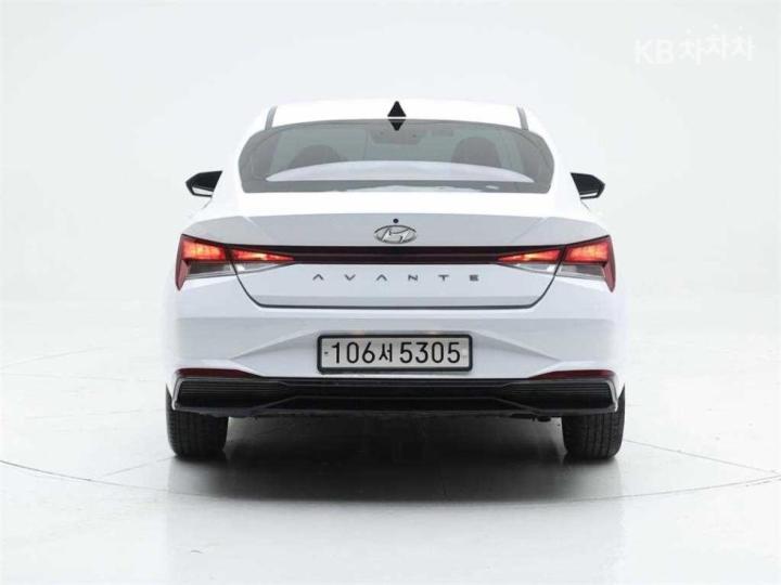 Hyundai Avante Hybrid CN7 Modern 6