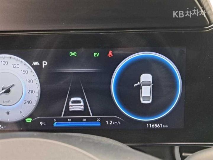 Hyundai Avante Hybrid CN7 Modern 9