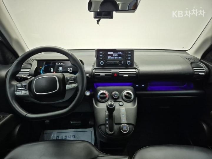 Hyundai Casper 1.0 Gasoline Modern 9