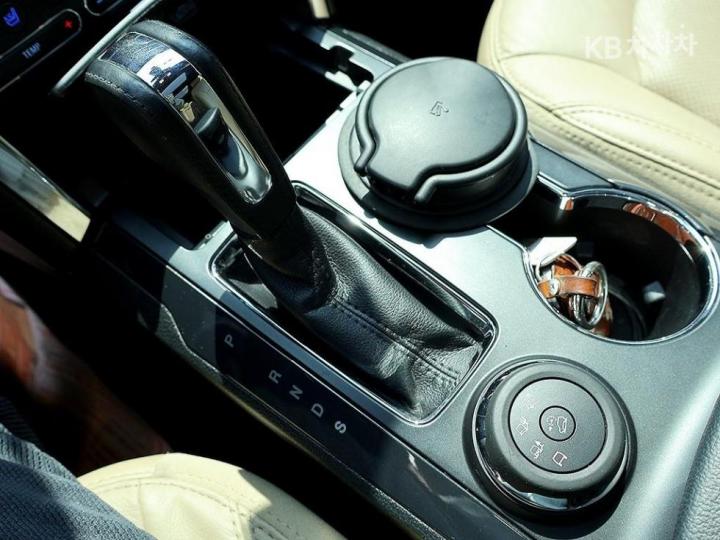 Ford Explorer New 2.3 EcoBoost 4WD Limited 8