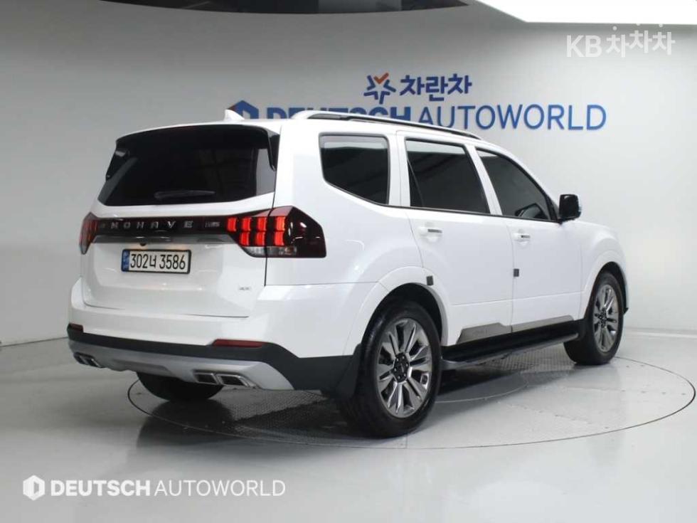 2022 - kia mohave