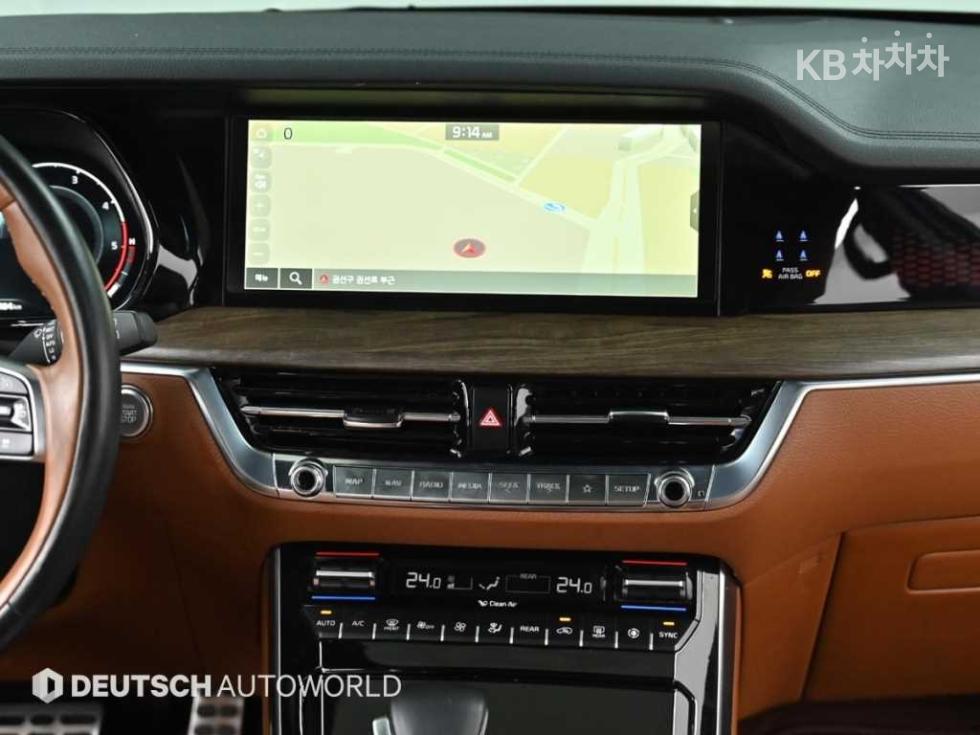 2022 - kia mohave