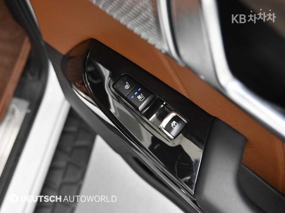 2022 - kia mohave