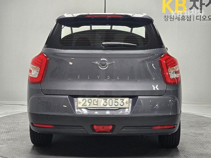 KG Mobility (Ssangyong) Tivoli Air 2WD IX 6