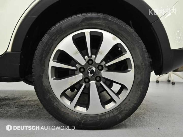 KG Mobility (Ssangyong) Korando New C 2.0 RX 4WD Top Model 6