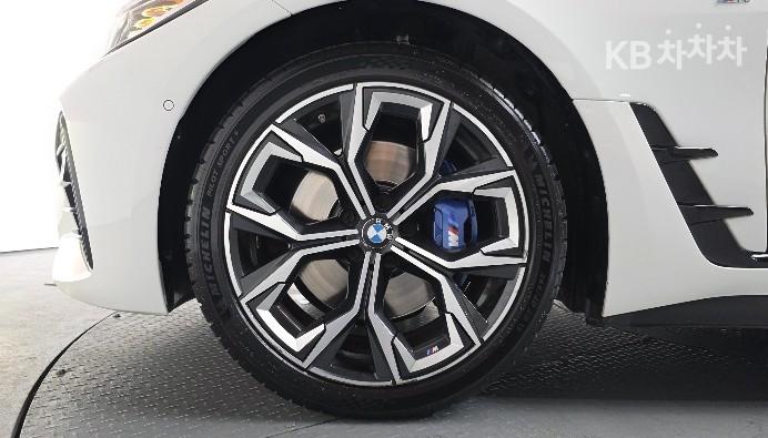 BMW 4 Series G22 420i Gran Coupe M Sport Performance Package 6