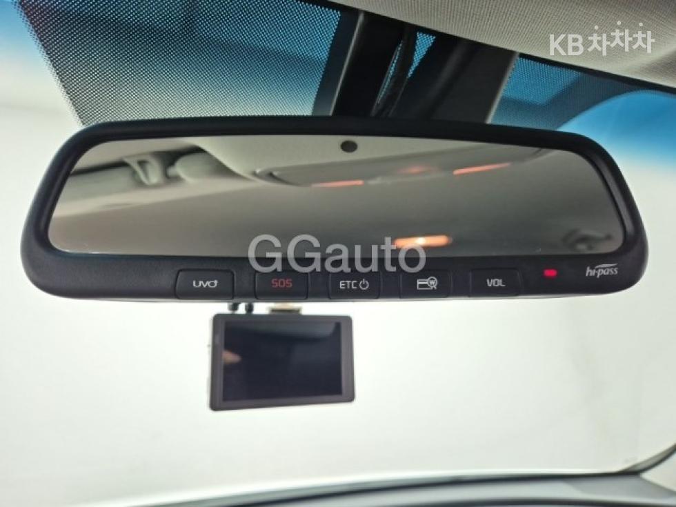 2020 - kia k5