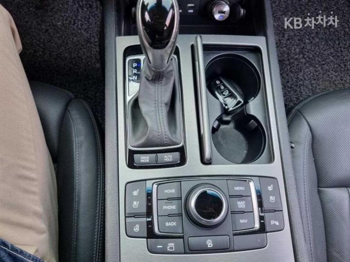 Hyundai Genesis DH G330 Premium AWD 7