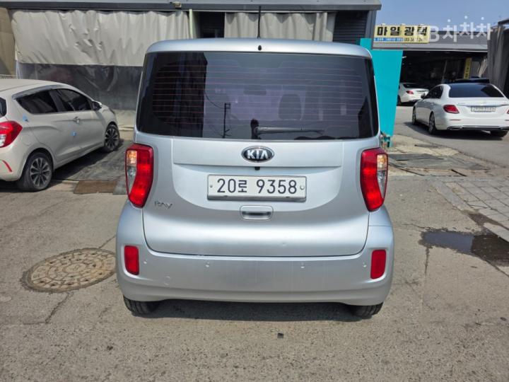Kia Ray 1.0 Gasoline Deluxe Special 5