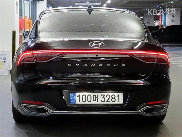 Hyundai Grandeur LPi 3.0 Exclusive 6