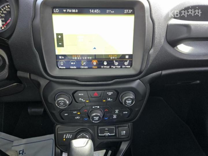 Jeep Renegade 2.0 Longitude AWD Base Type 8