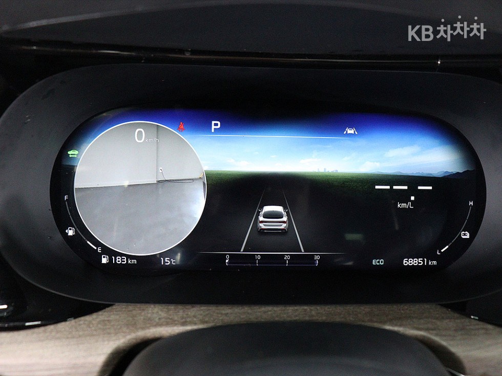 2022 - kia k5