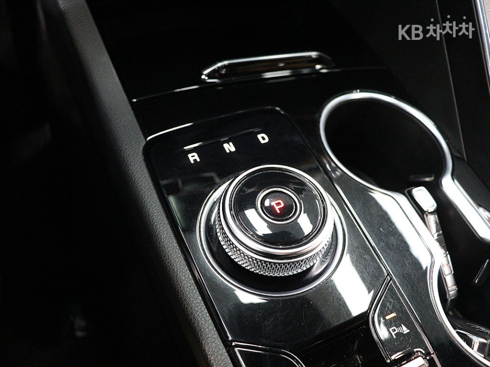 2022 - kia k5