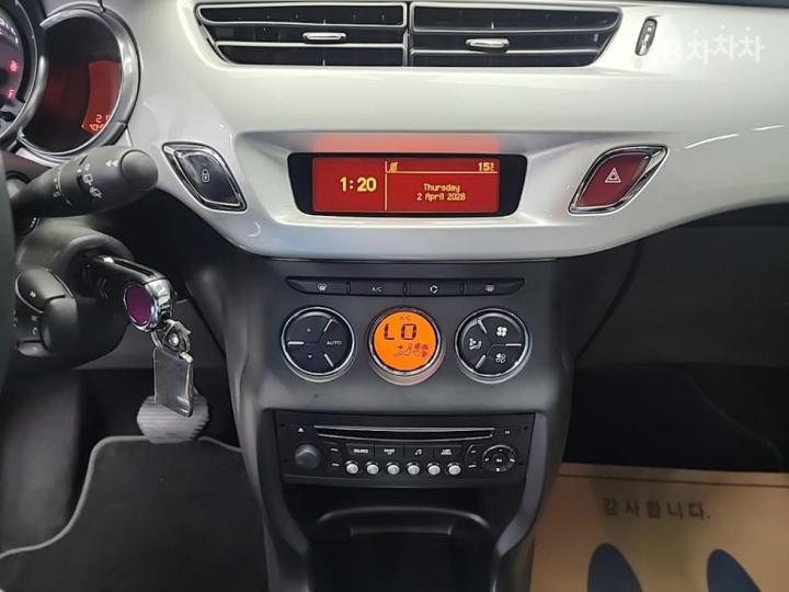 Citroen DS3 1.4 e-HDi Chic 10