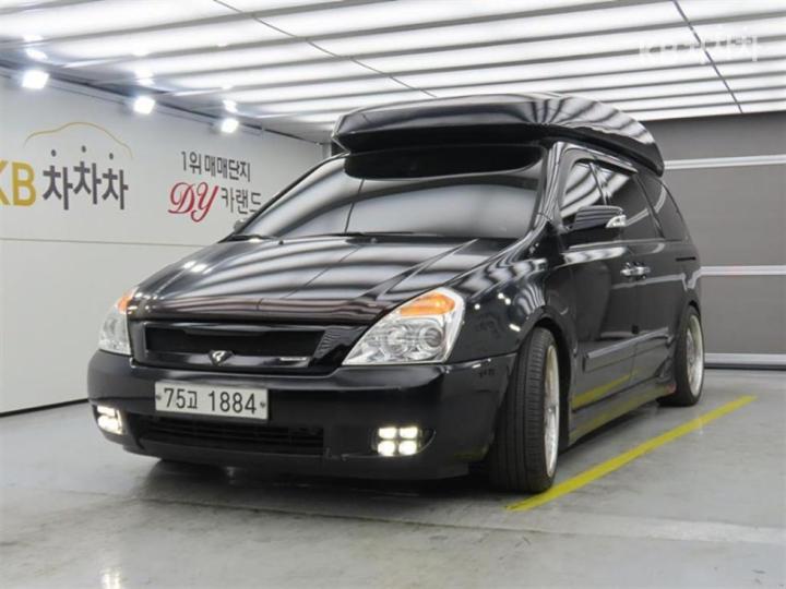 Kia Carnival R Grand President 10