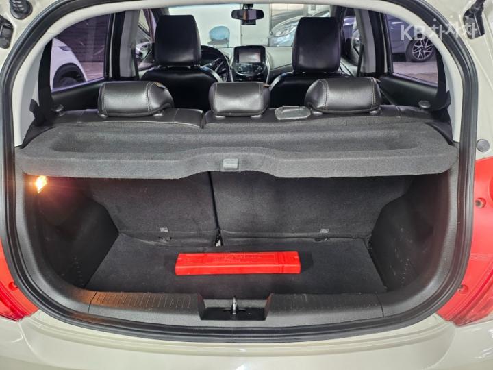 Chevrolet Spark The Next LT 9