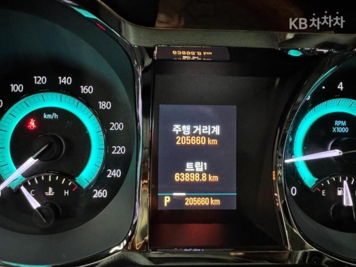 Chevrolet Alpheon EL240 Premium 8