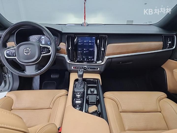 Volvo S90 T5 Inscription 8