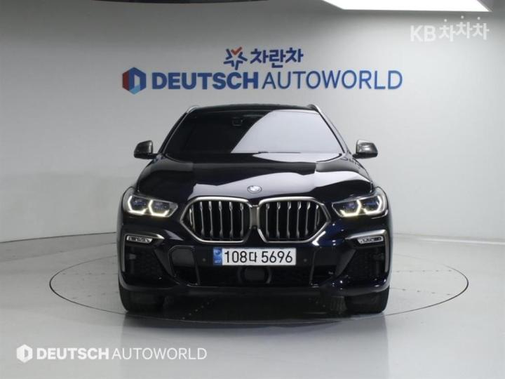 BMW X6 G06 M50i Base Type 4