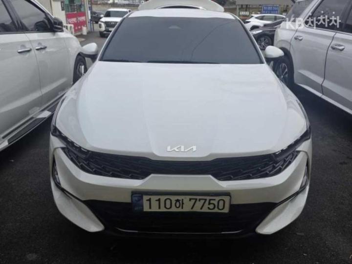 Kia K5 2.0 LPI Standard 2