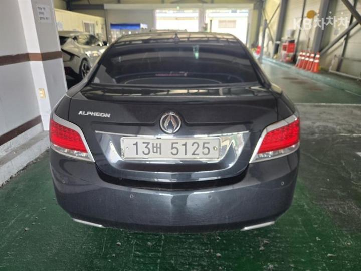 Chevrolet Alpheon CL240 Premium 5