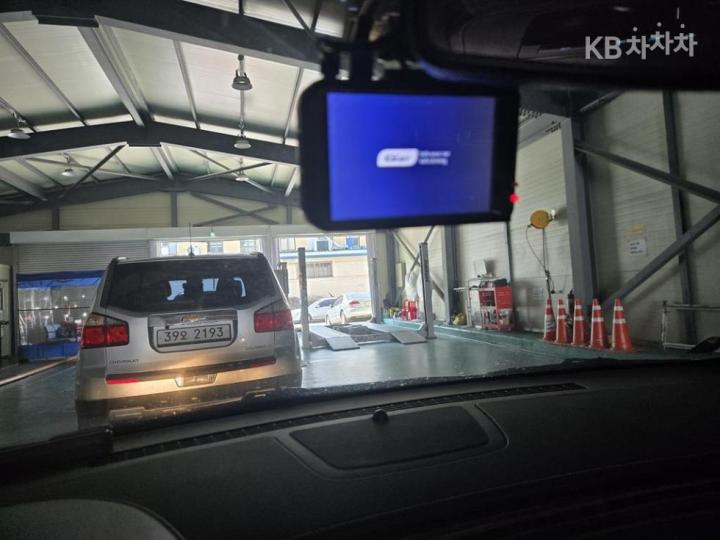 Chevrolet Alpheon CL240 Premium 8