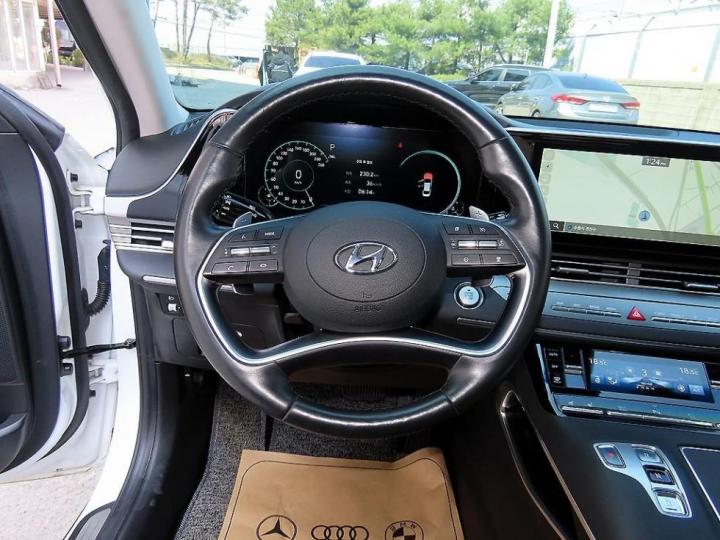 Hyundai Grandeur LPi 3.0 Premium Type VIP Package 9