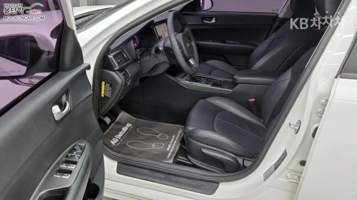 Kia K5 2.0 LPI MX Luxury 10