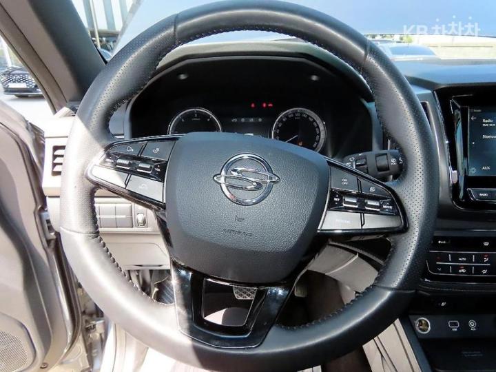KG Mobility (Ssangyong) Rexton Sport Khan 2.2 4WD Prestige 9
