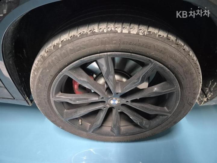 BMW X4 New G02 xDrive 20i M Sport Pro 6