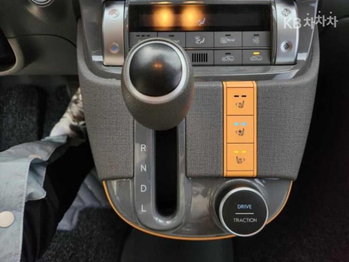 Hyundai Casper 1.0 Turbo Gasoline Inspiration 10