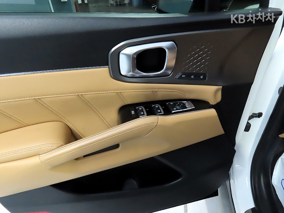 2021 - kia sorento