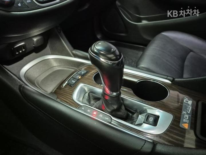 Chevrolet Malibu 2.0 Turbo LTZ Premium 9