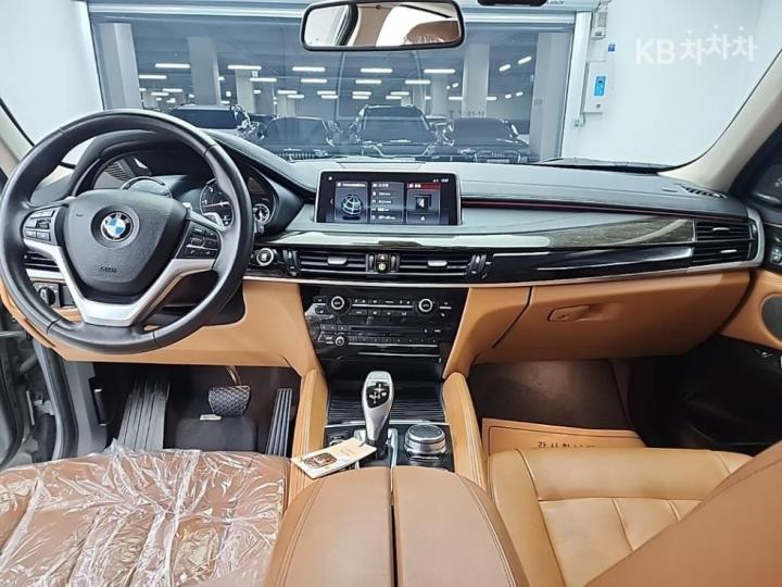 BMW X6 F16 xDrive 30d Base Type 8