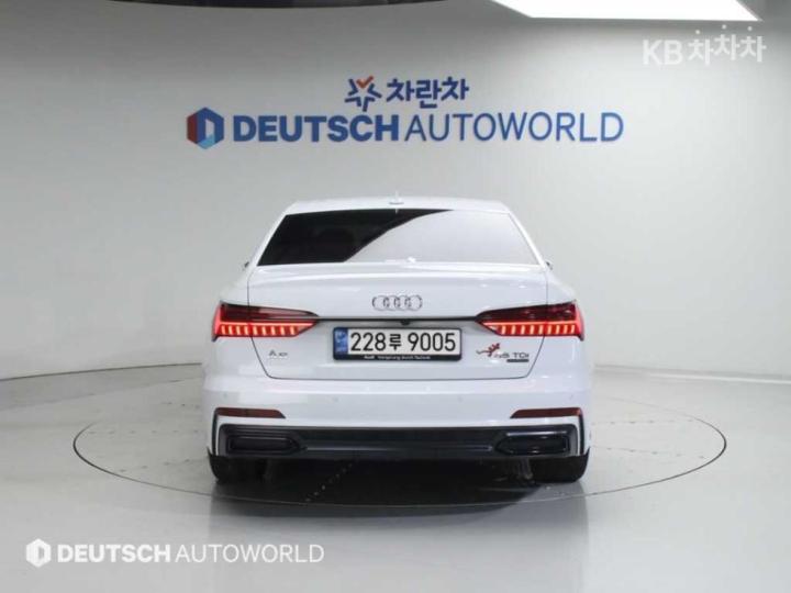 Audi A6 C8 45 TDI Quattro Premium 5