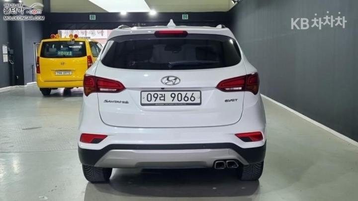 Hyundai Santa Fe The Prime Diesel R2.2 2WD Premium 5