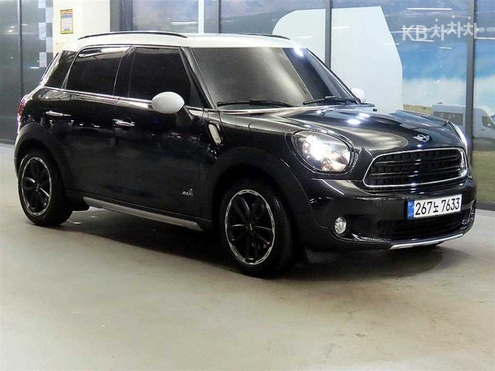 Mini 컨트리맨 D ALL4 2.0 기본형 - фото 1