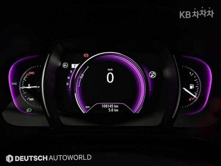 Renault QM6 2.0 2WD RE Signature 9