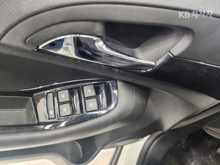 Chevrolet Orlando LT Convenience Pack 10