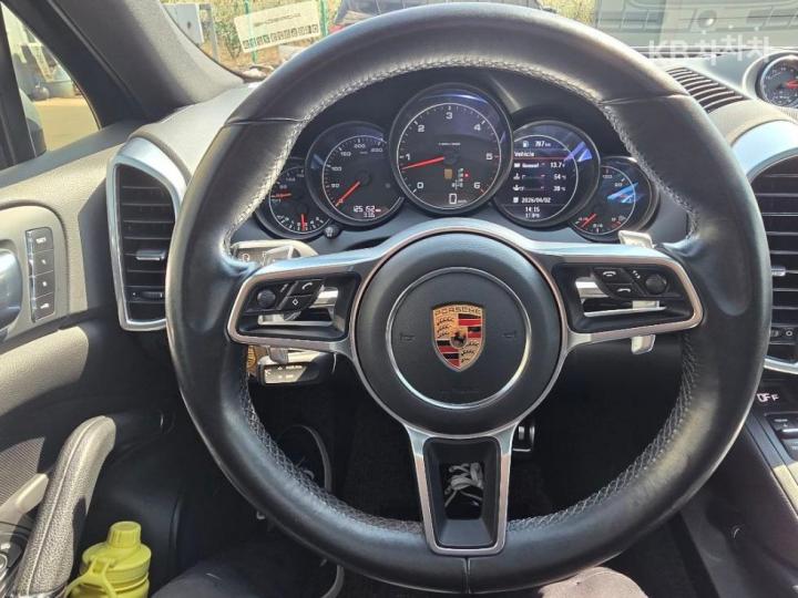 Porsche Cayenne New 958 3.0 Diesel Platinum Edition 9