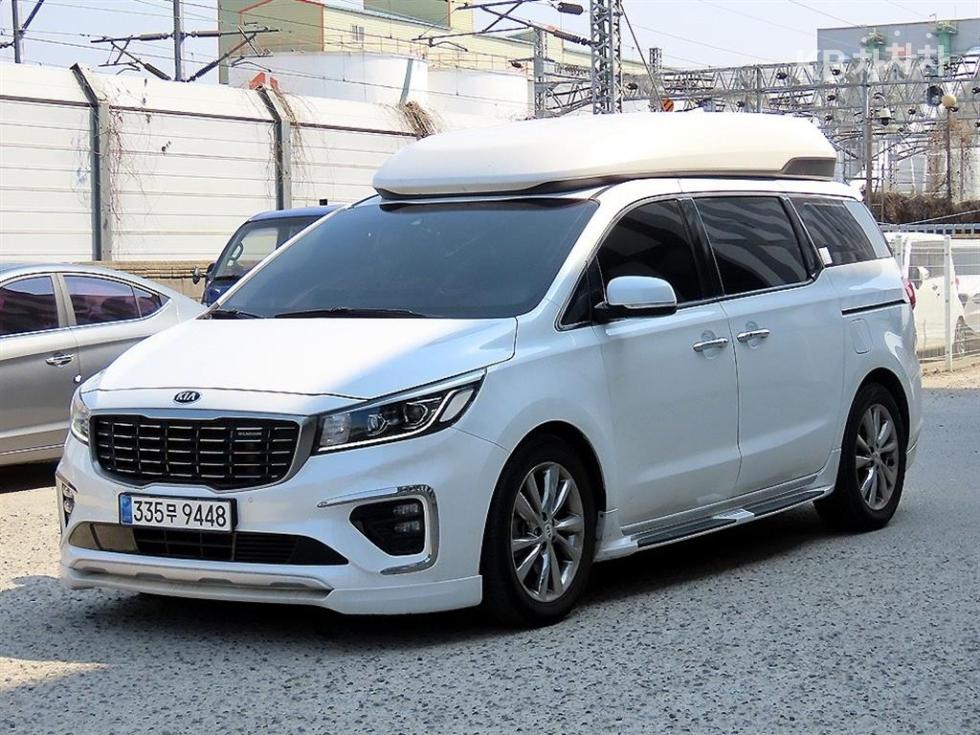 2019 - kia carnival