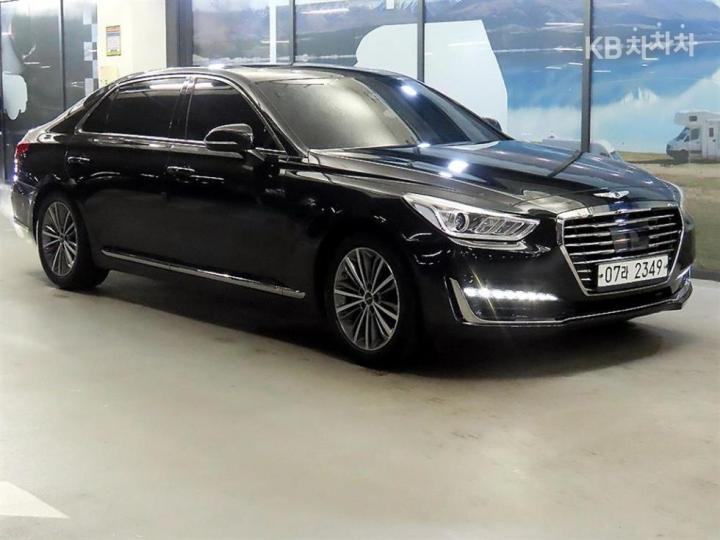 Genesis EQ900 3.8 GDI AWD Luxury