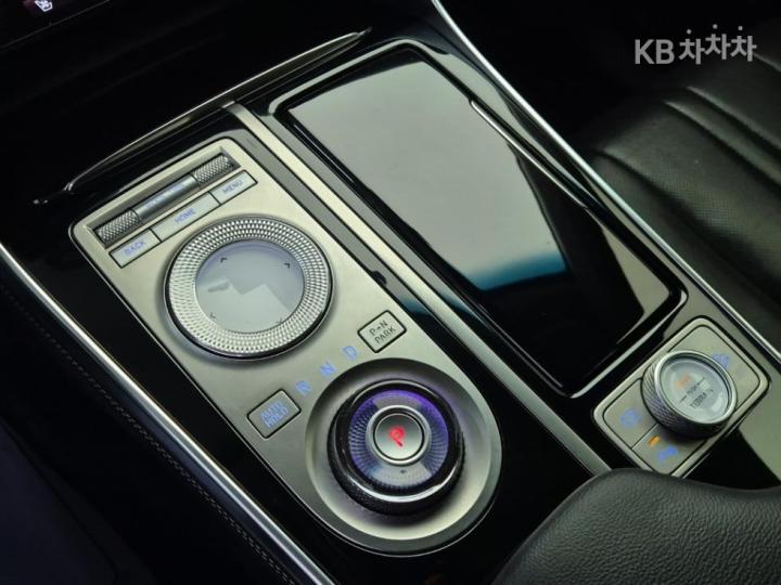 Genesis GV80 3.0 Diesel AWD 9