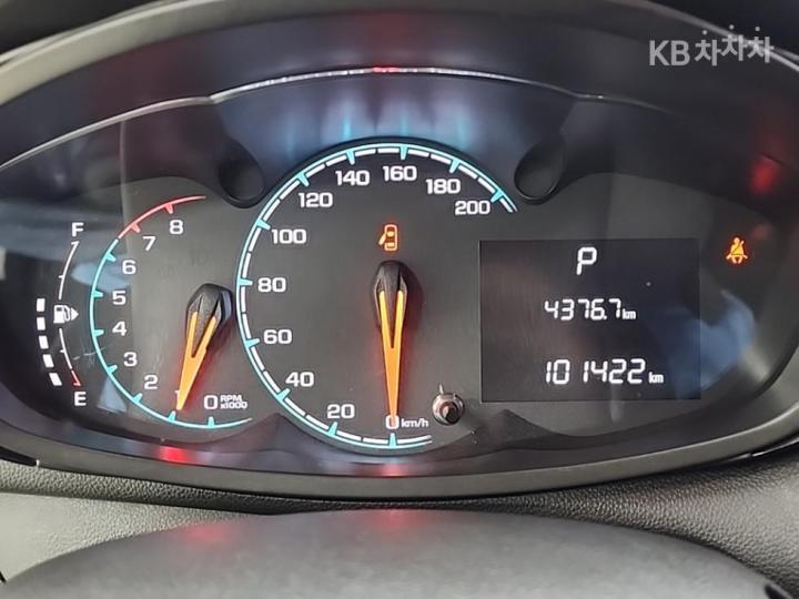 Chevrolet Spark The Next LS Base Type 7