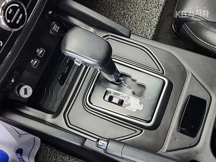 KG Mobility (Ssangyong) Rexton Sport 2.2 2WD Prestige 9