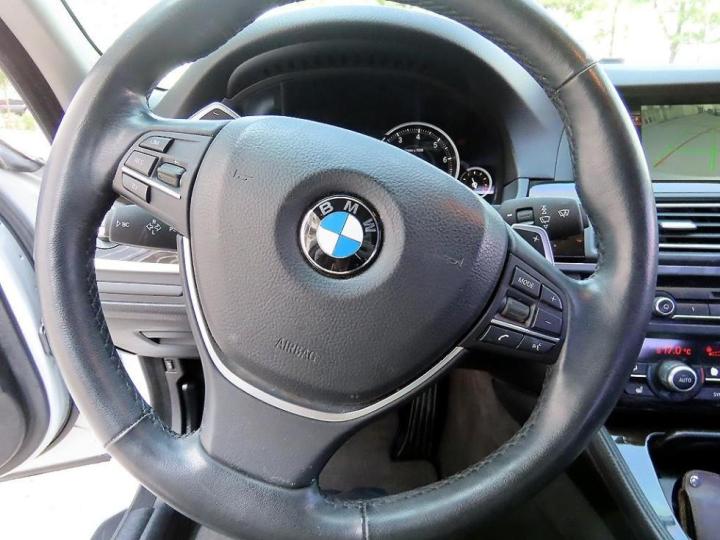 BMW 5 Series New 528i xDrive Base Type 9