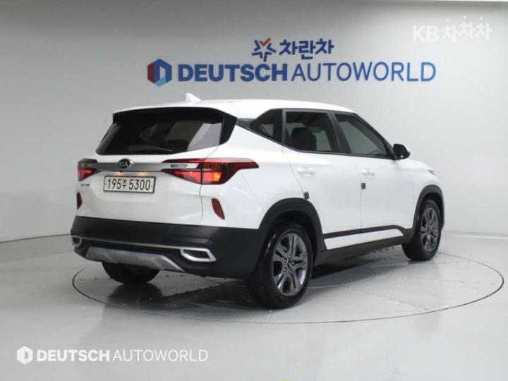 Kia Seltos 1.6 Diesel 2WD Prestige 3
