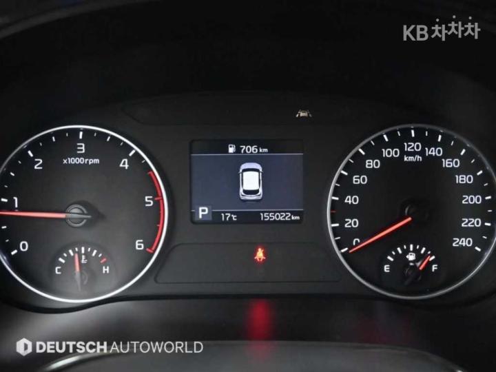 Kia Seltos 1.6 Diesel 2WD Prestige 9