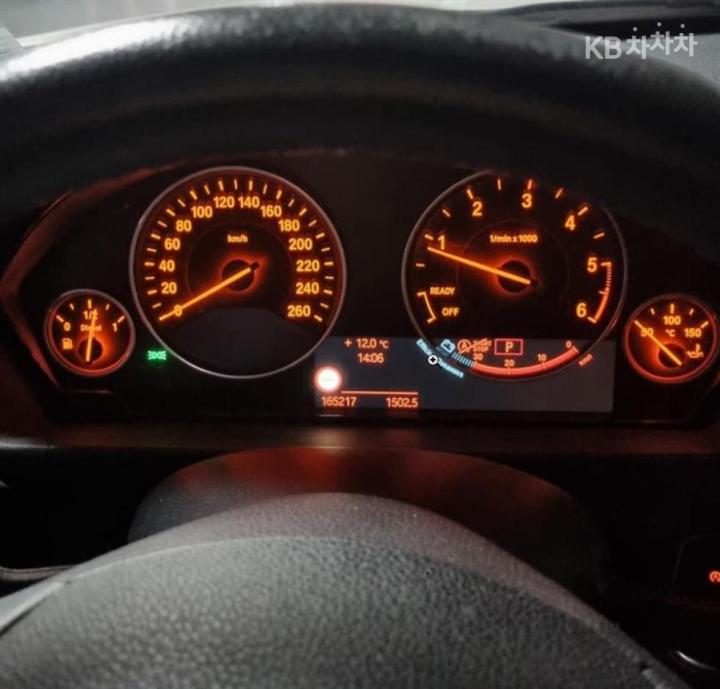 BMW 3 Series New 320d F30 8