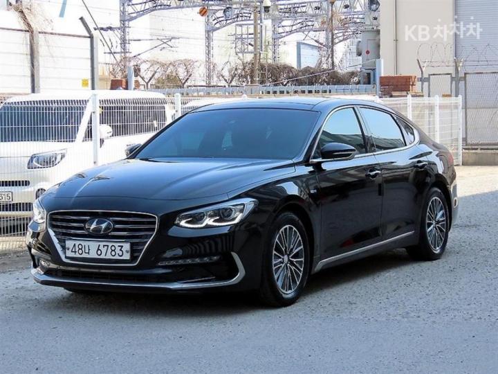 Hyundai Grandeur IG Hybrid Exclusive Special 3